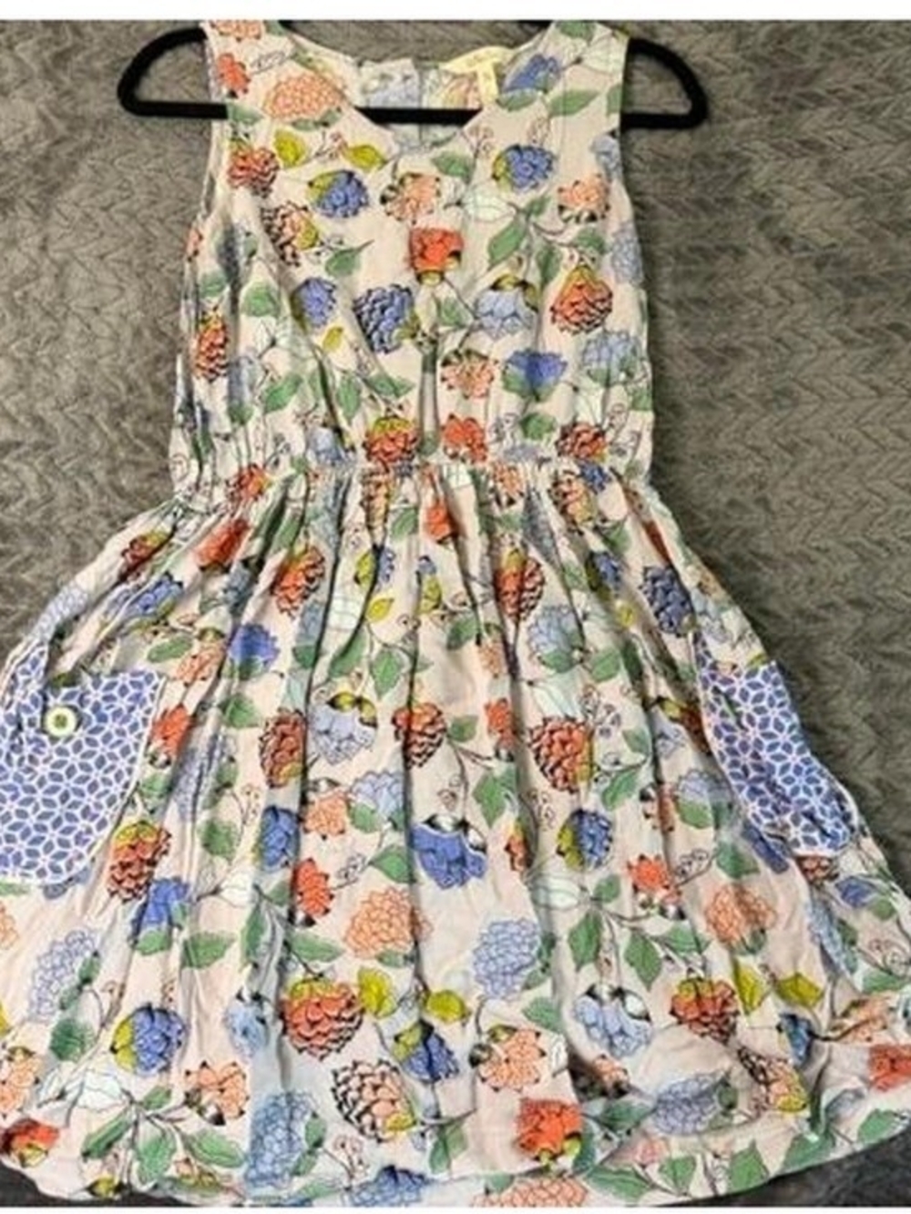 Junior's Floral Print Sleeveless Cotton Dress - White with Blue & Coral Flowers